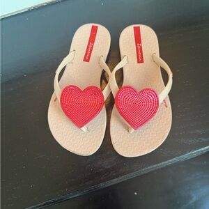 Ipanema Beige Flip Flops with Red Heart